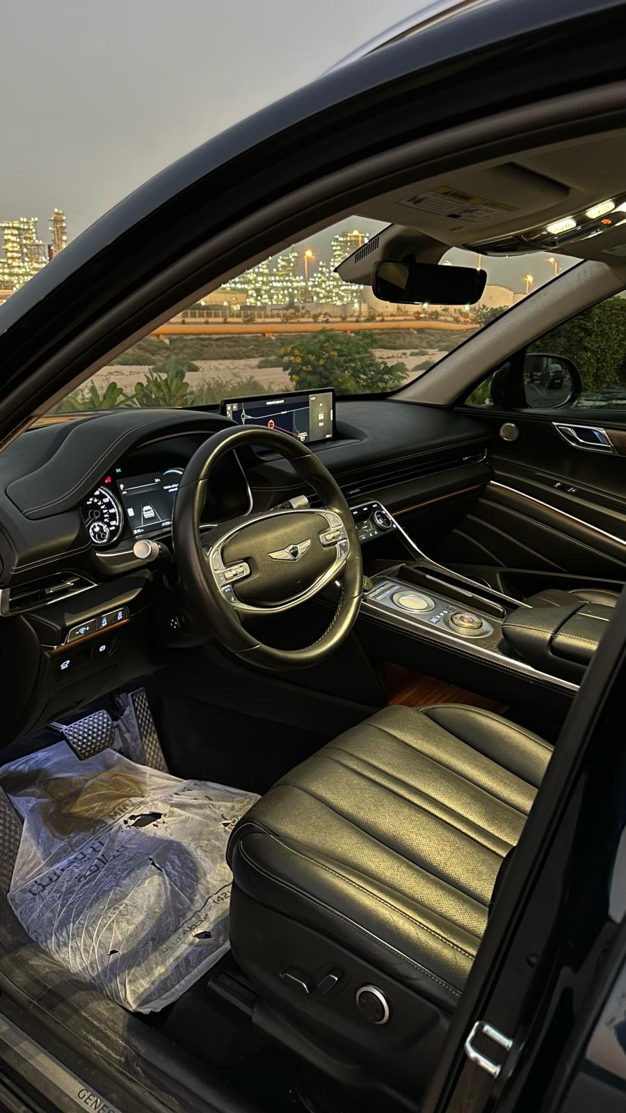 GENESIS GV80 2023 • SUV