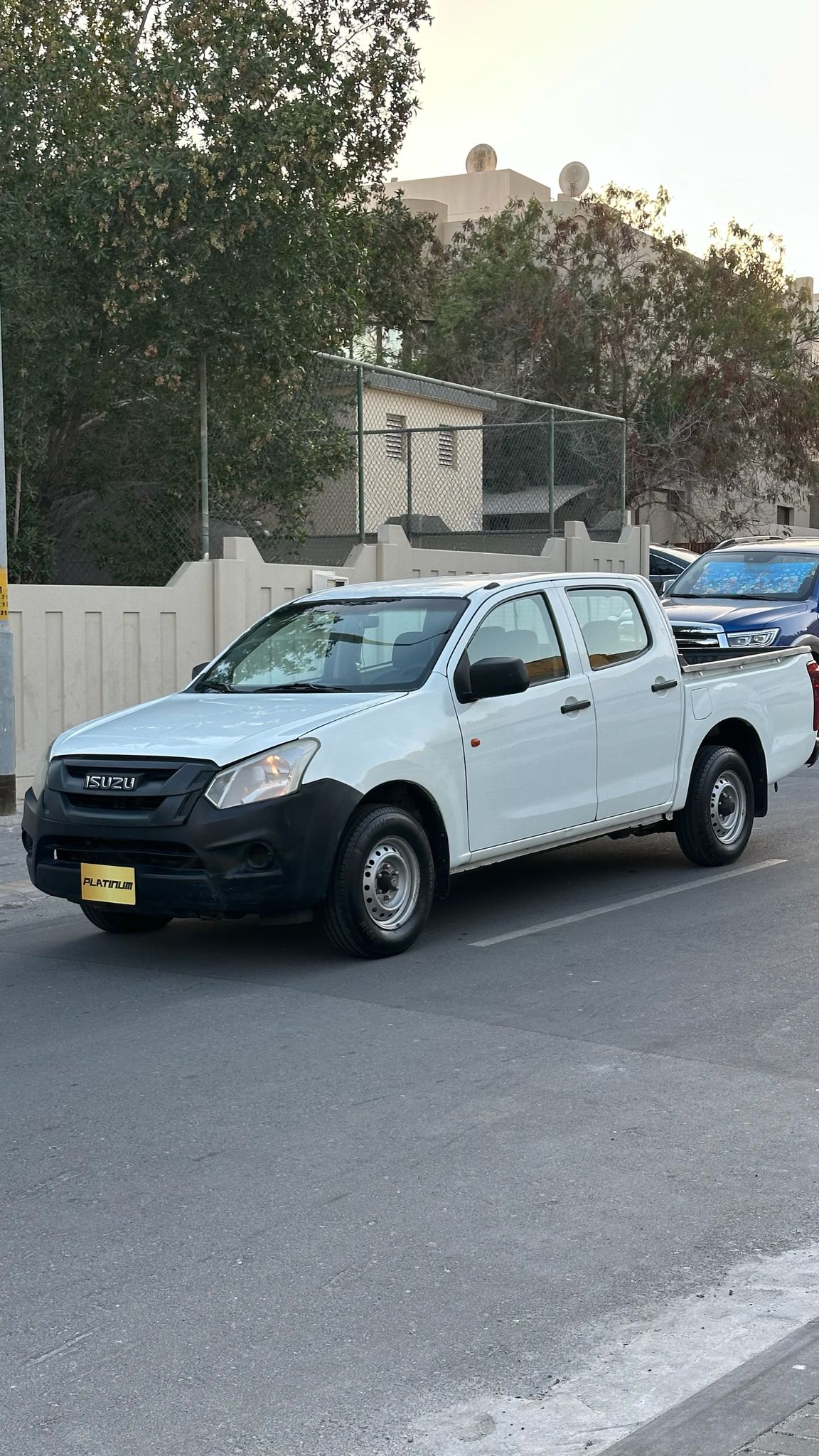 ISUZU D-MAX 2017 • PICKUP