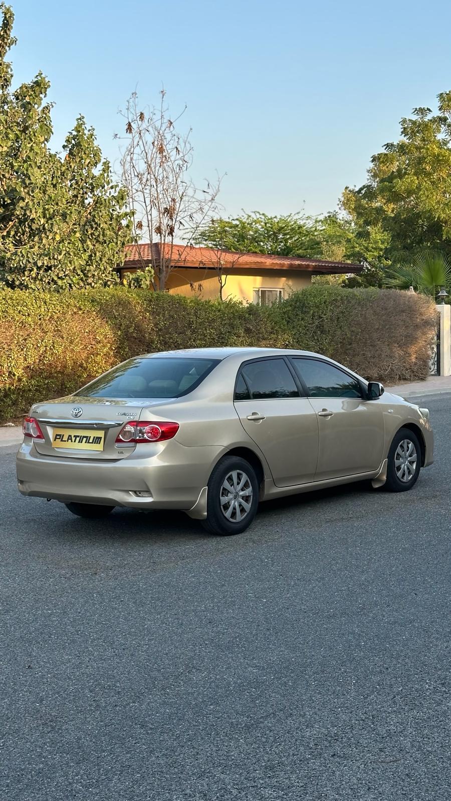 TOYOTA COROLLA 2012 • SEDAN