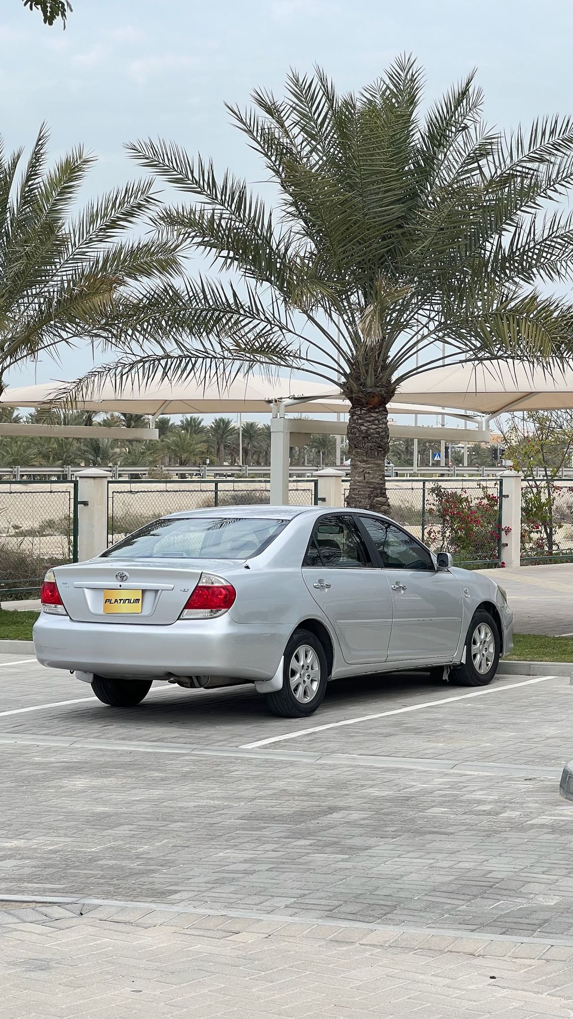 TOYOTA CAMRY 2006 • SEDAN