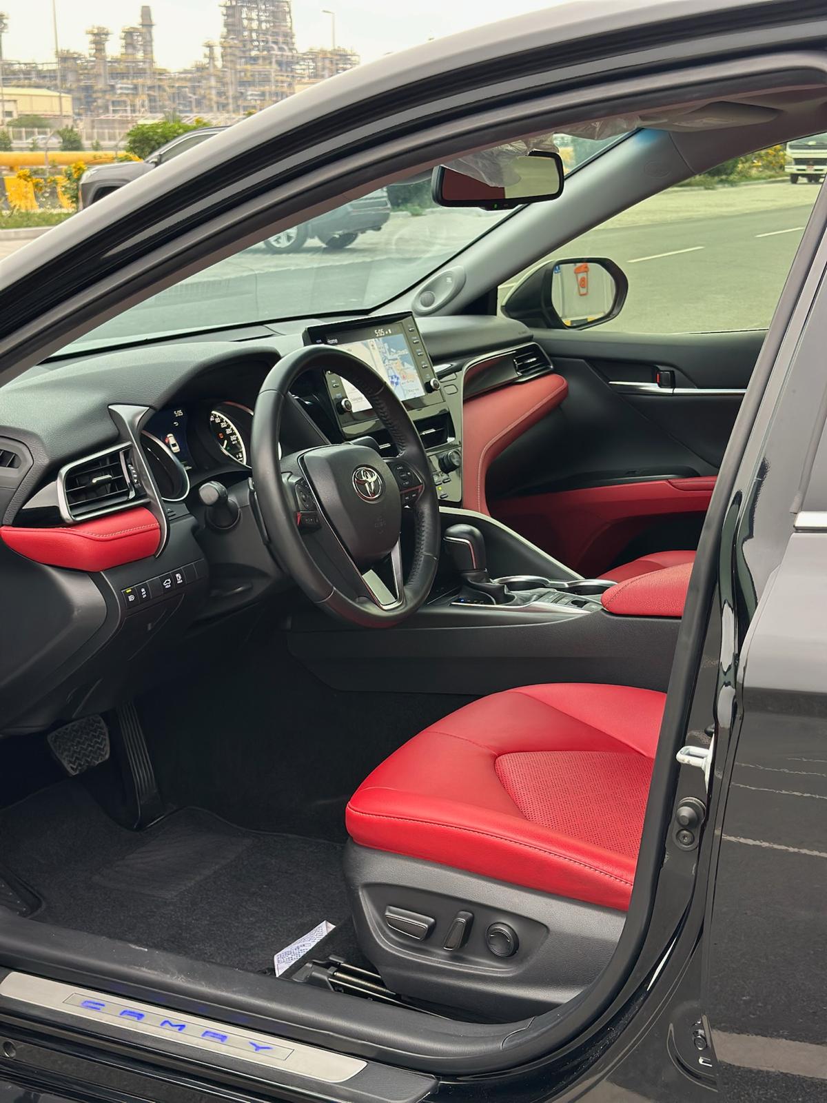 TOYOTA CAMRY 2023 • SEDAN