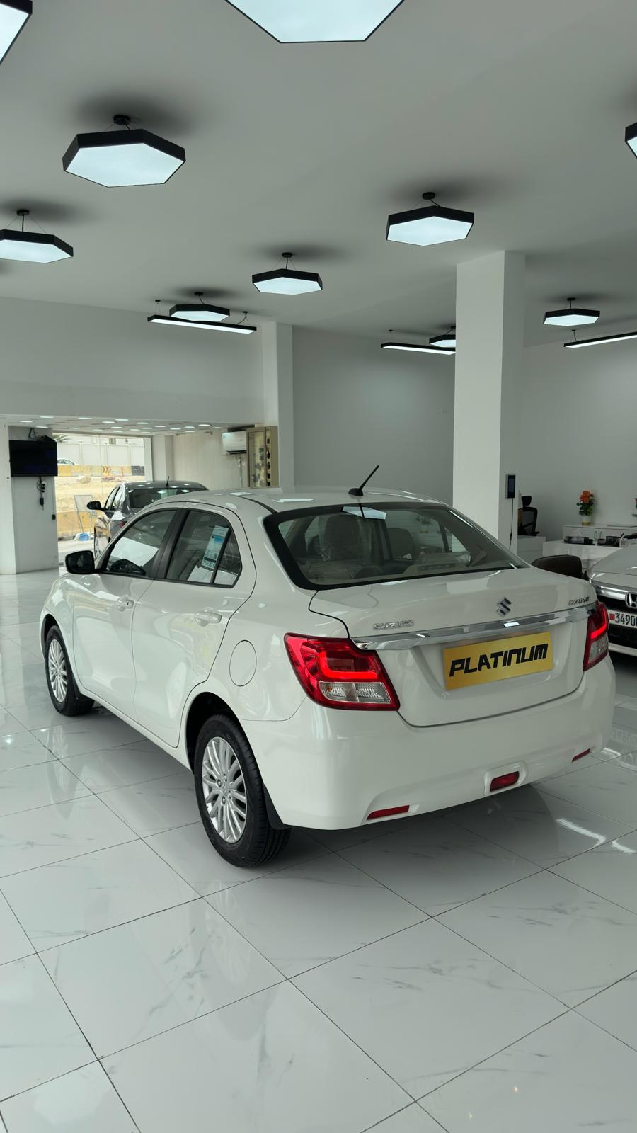 SUZUKI DZIRE 2025 • SEDAN
