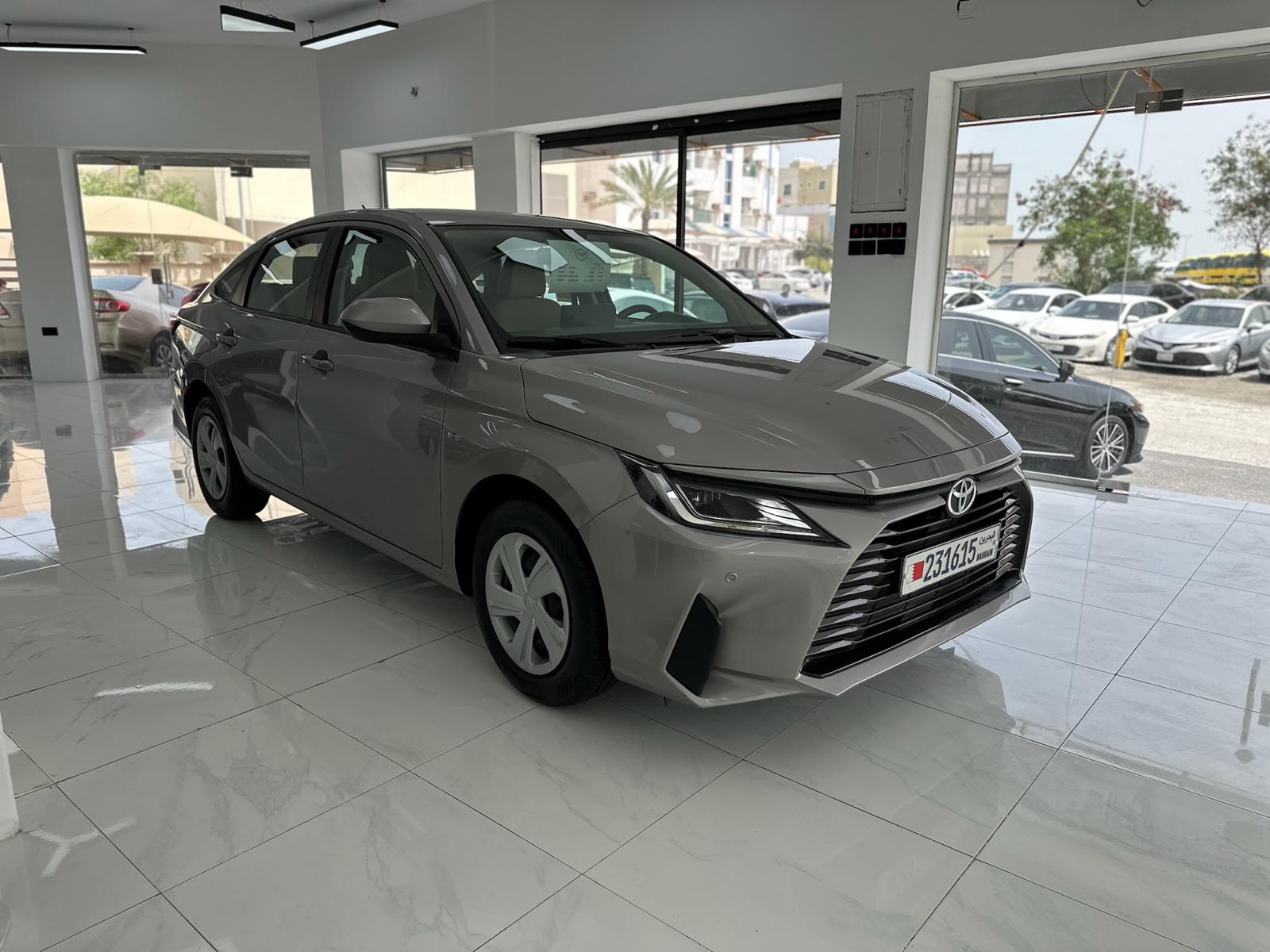TOYOTA YARIS 2026 • SEDAN