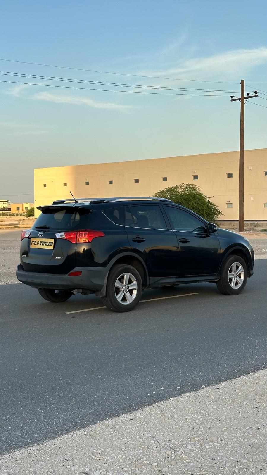 TOYOTA RAV4 2014 • SUV