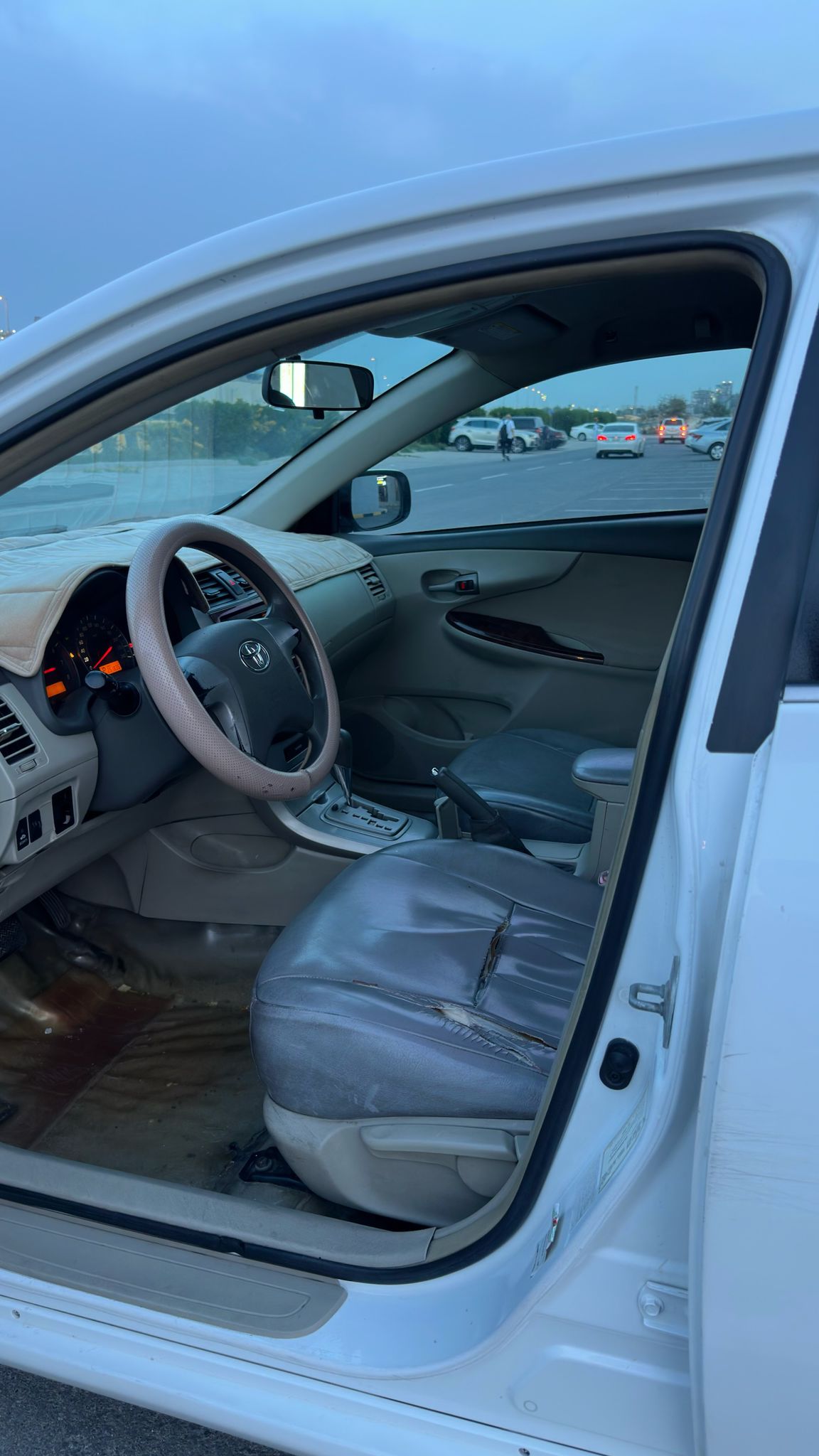 TOYOTA COROLLA 2008 • SEDAN