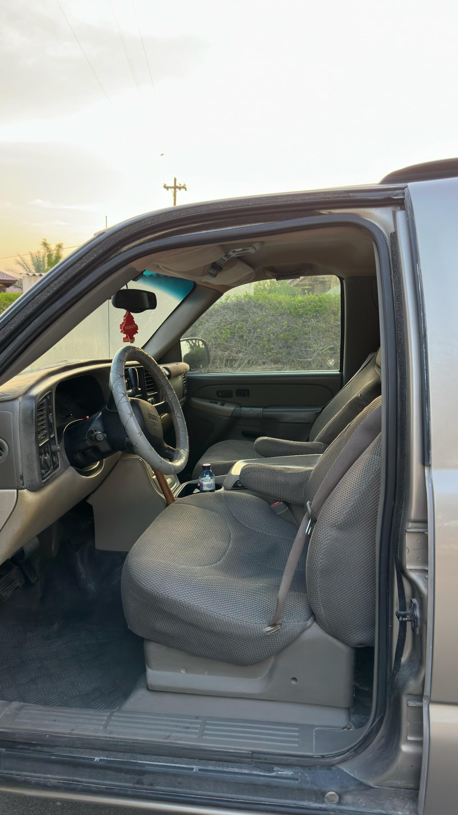 GMC YUKON 2002 • SUV