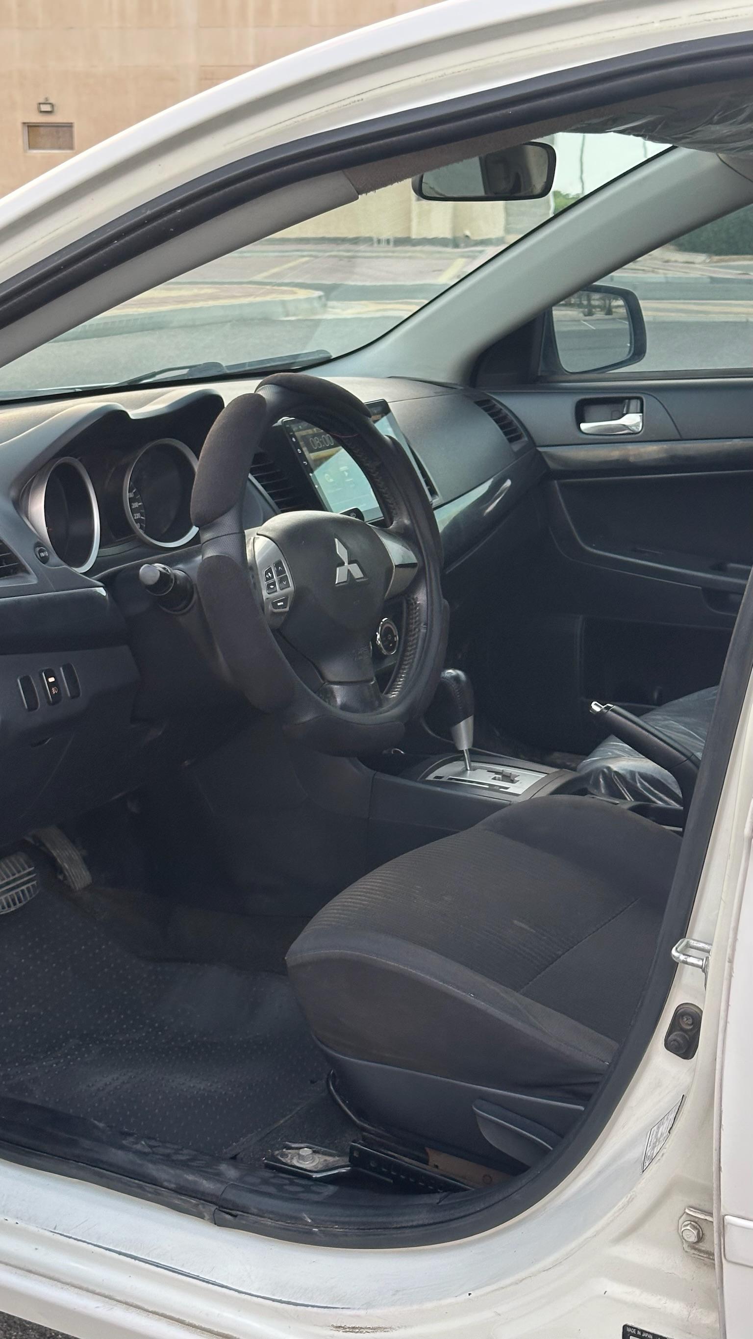 MITSUBISHI LANSER 2014 • SEDAN