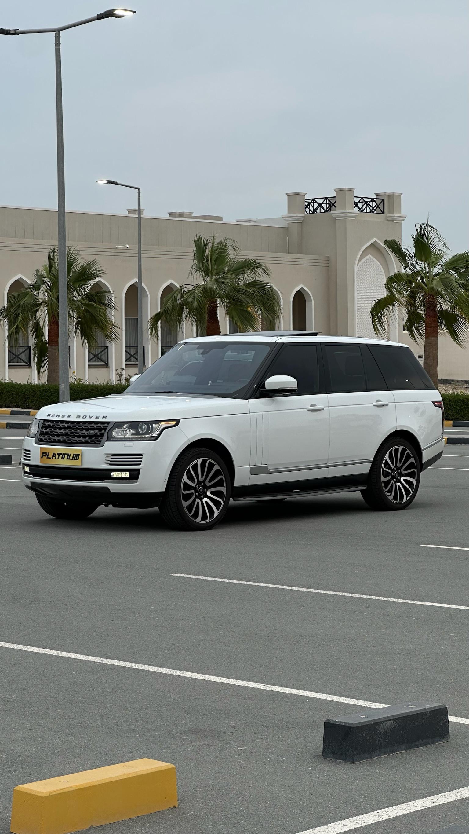RANGE ROVER VOGUE 2015 • SUV