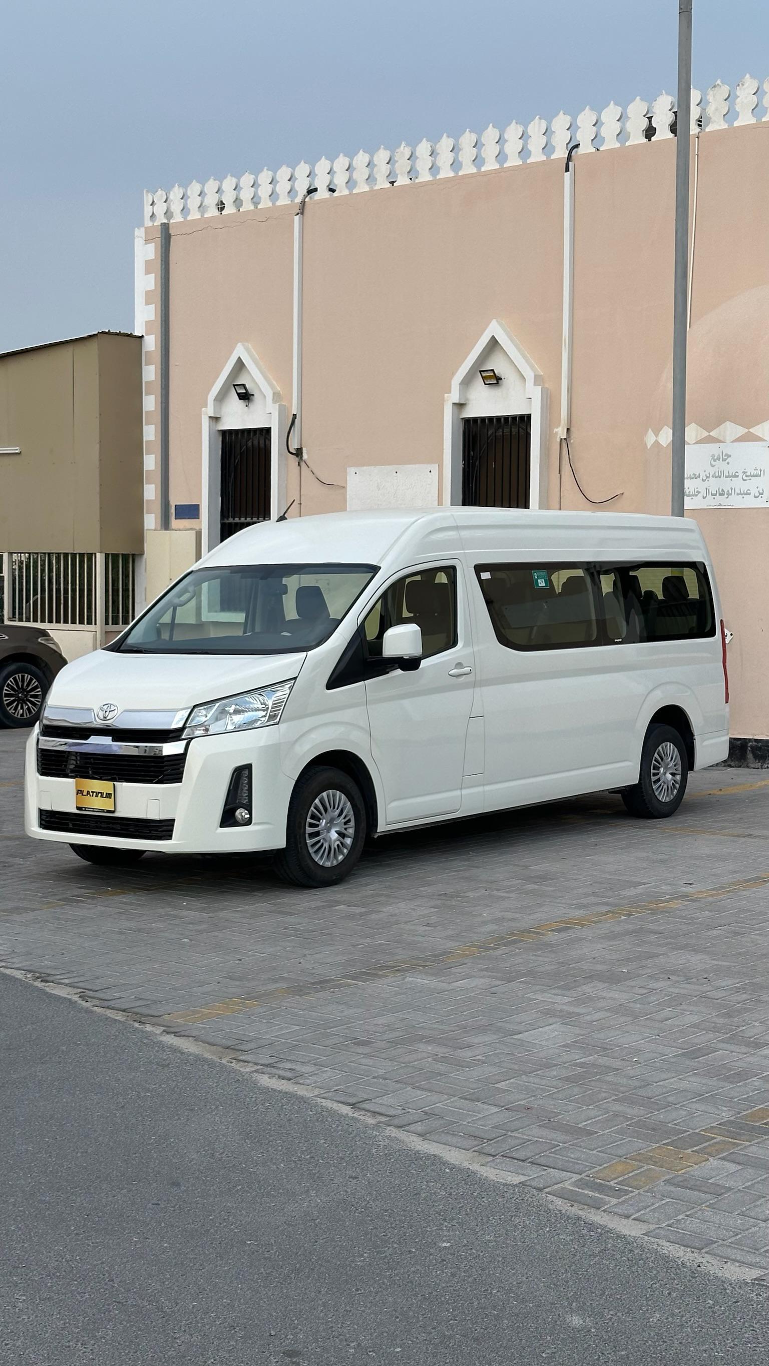 TOYOTA HIACE 2023 • VAN