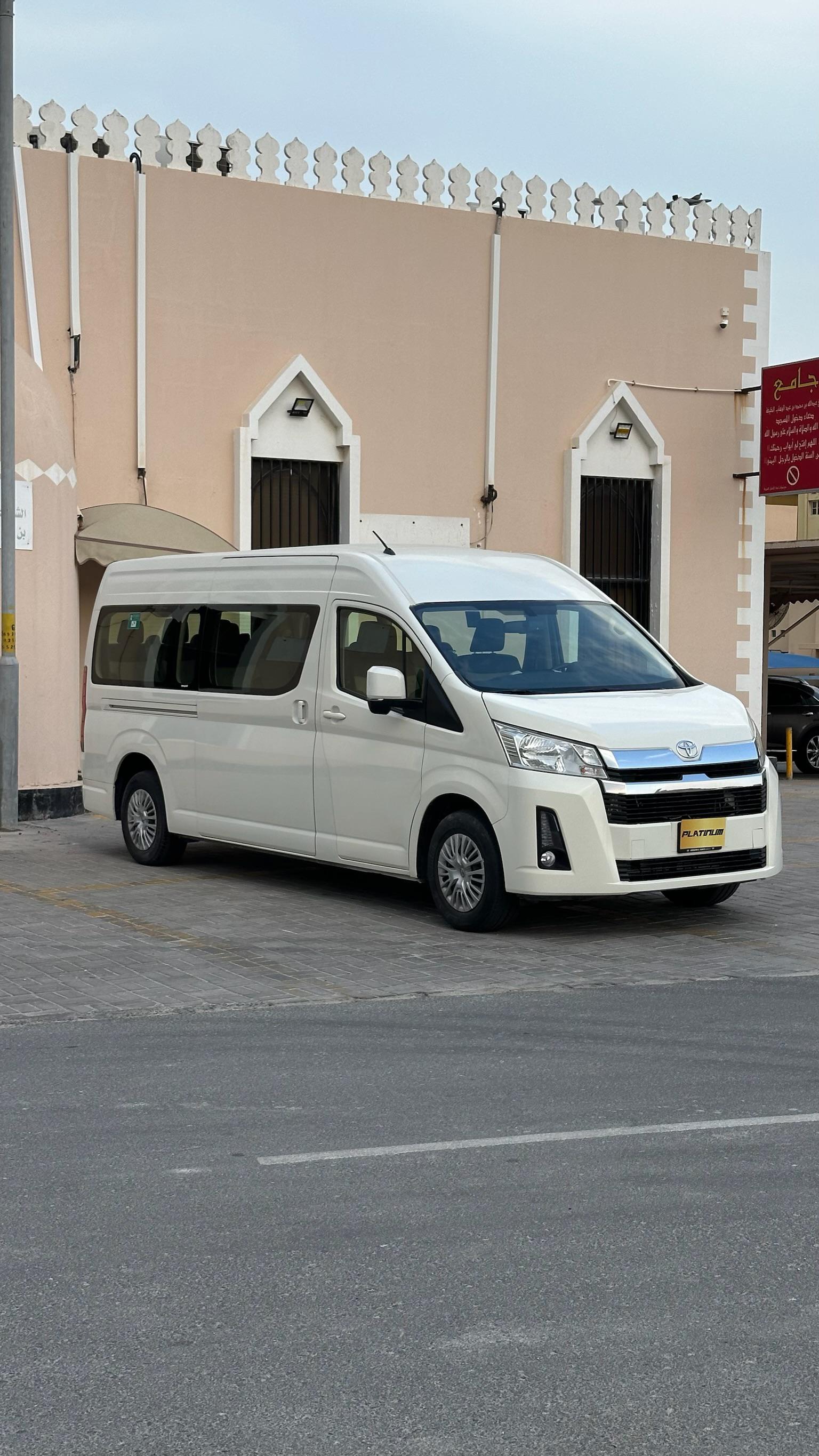 TOYOTA HIACE 2023 • VAN