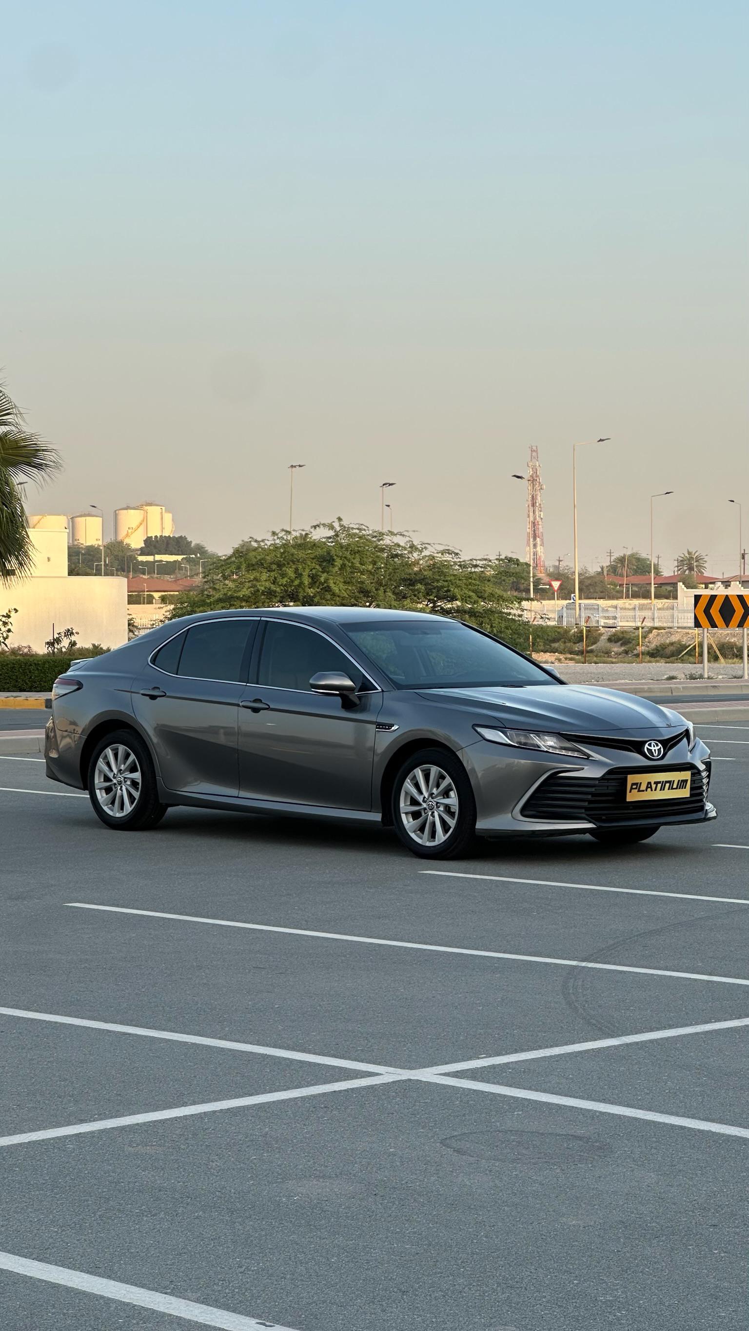 TOYOTA CAMRY 2023 • SEDAN