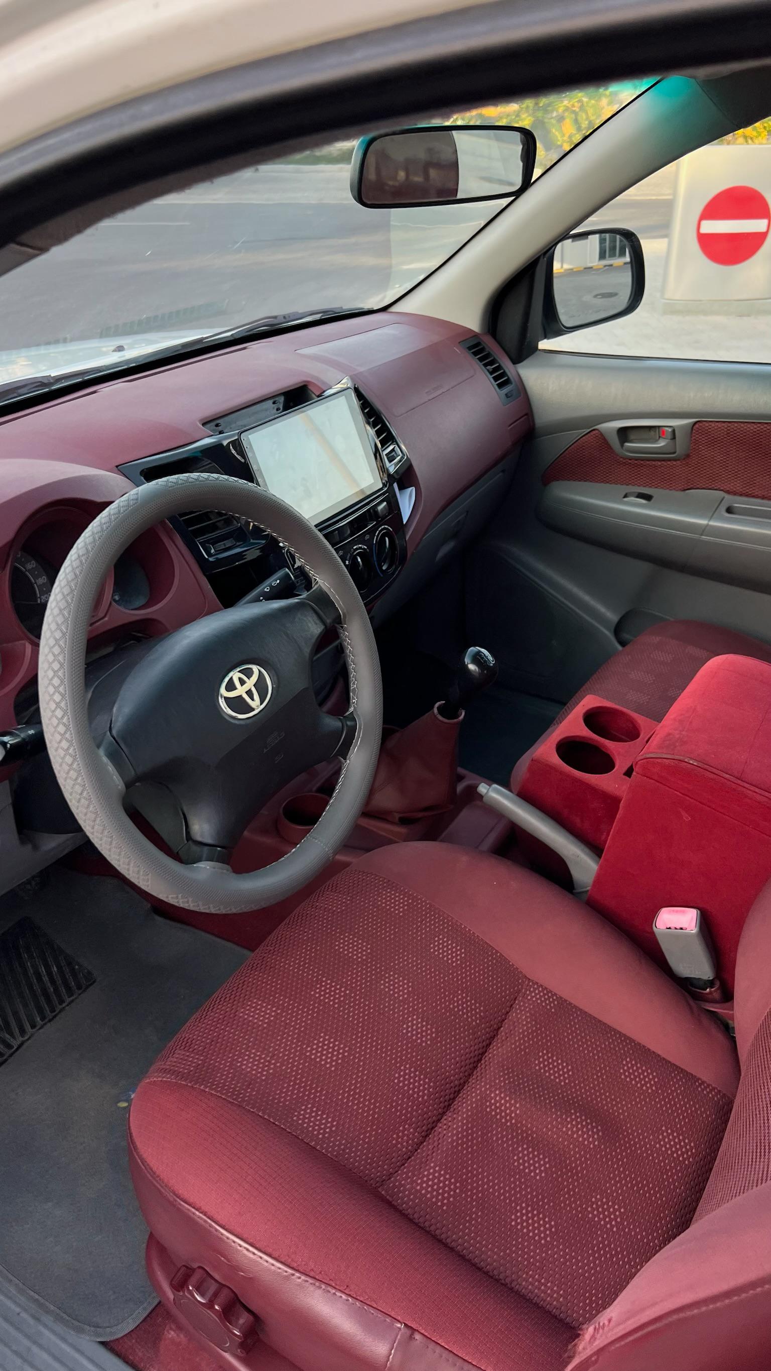 TOYOTA HILUX 2009 • PICKUP