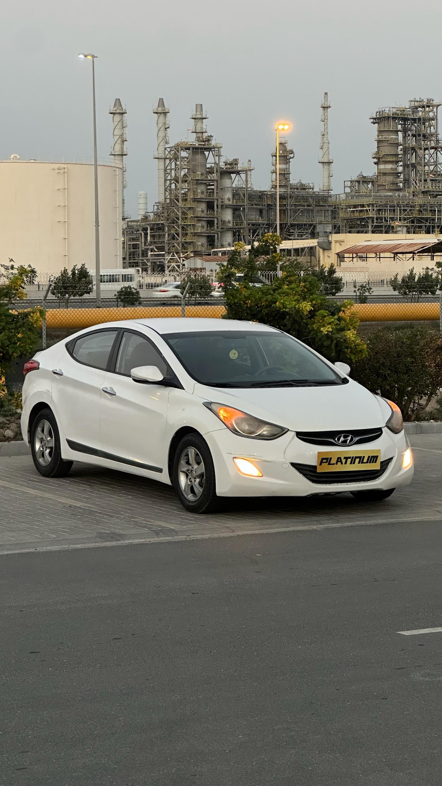 HYUNDAI AVANTE  2016 • SEDAN