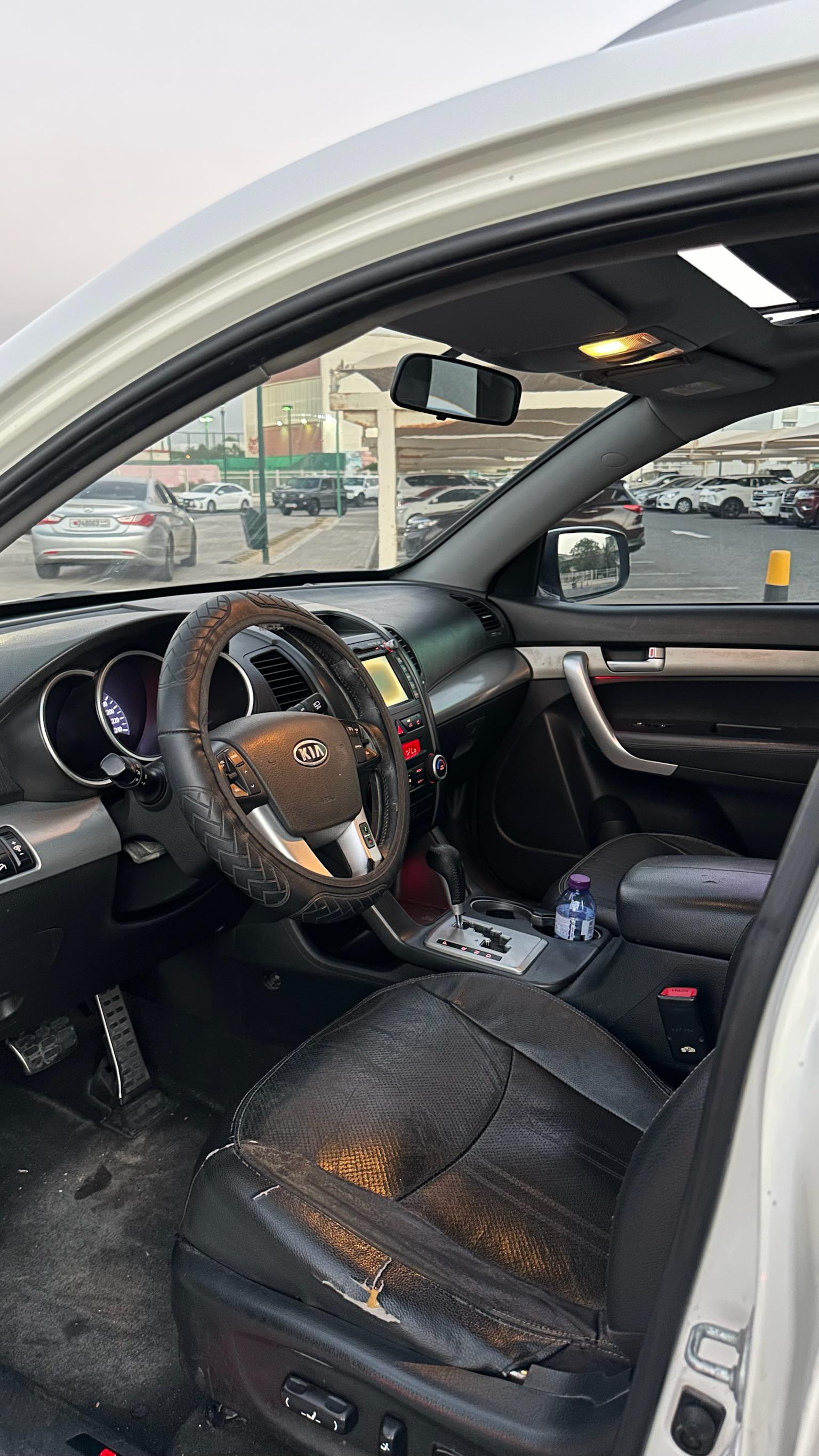 KIA SORENTO 2012 • SUV