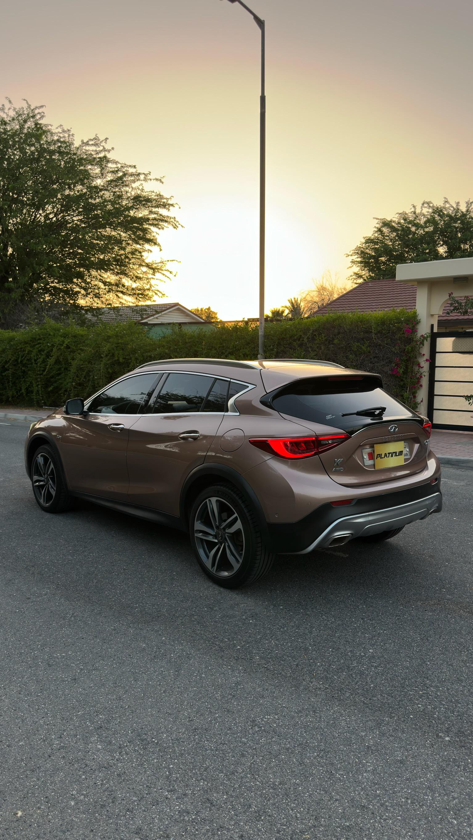 INFINITI  QX30 2018 • SUV