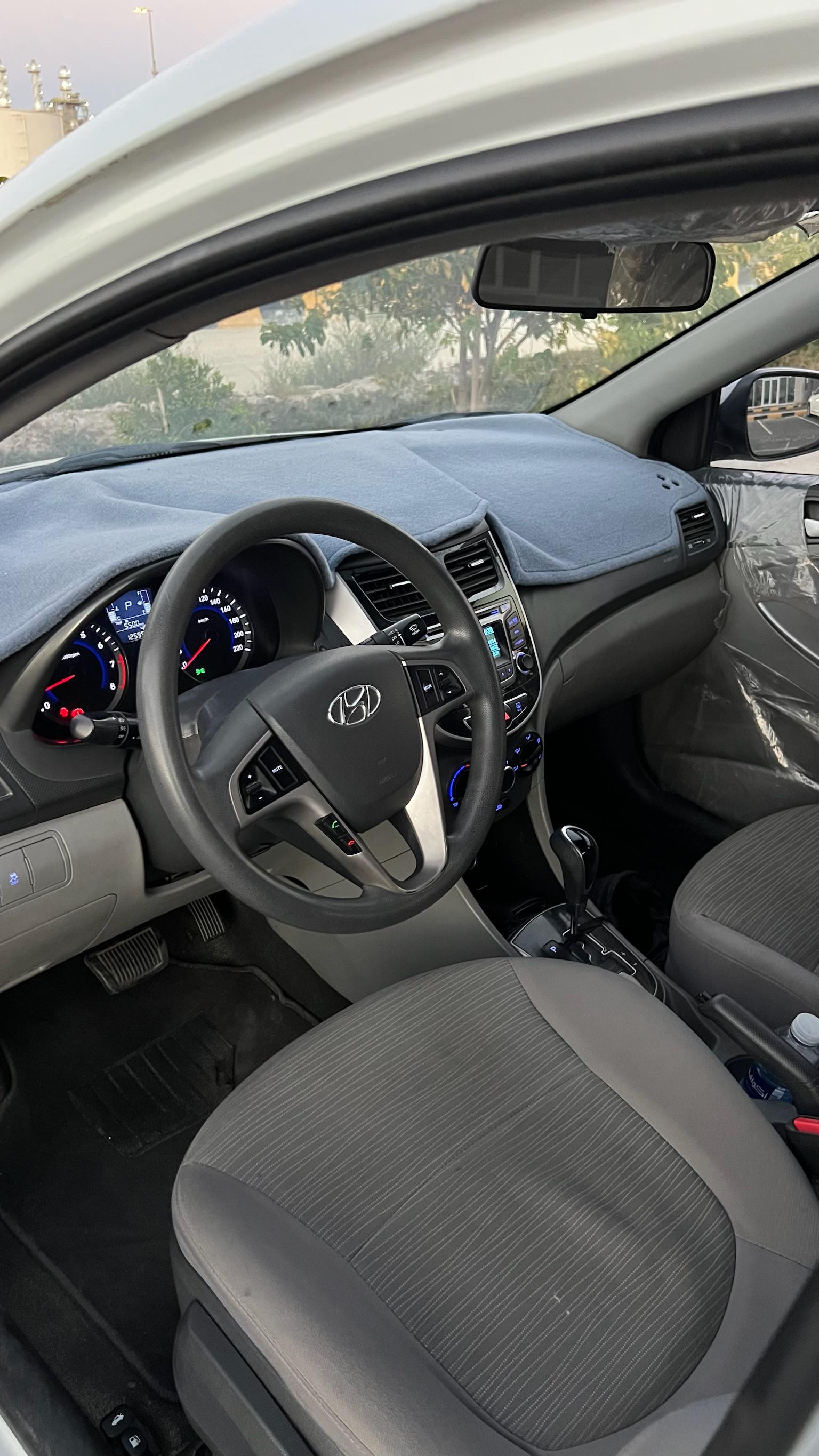 HYUNDAI ACCENT 2018 • SEDAN
