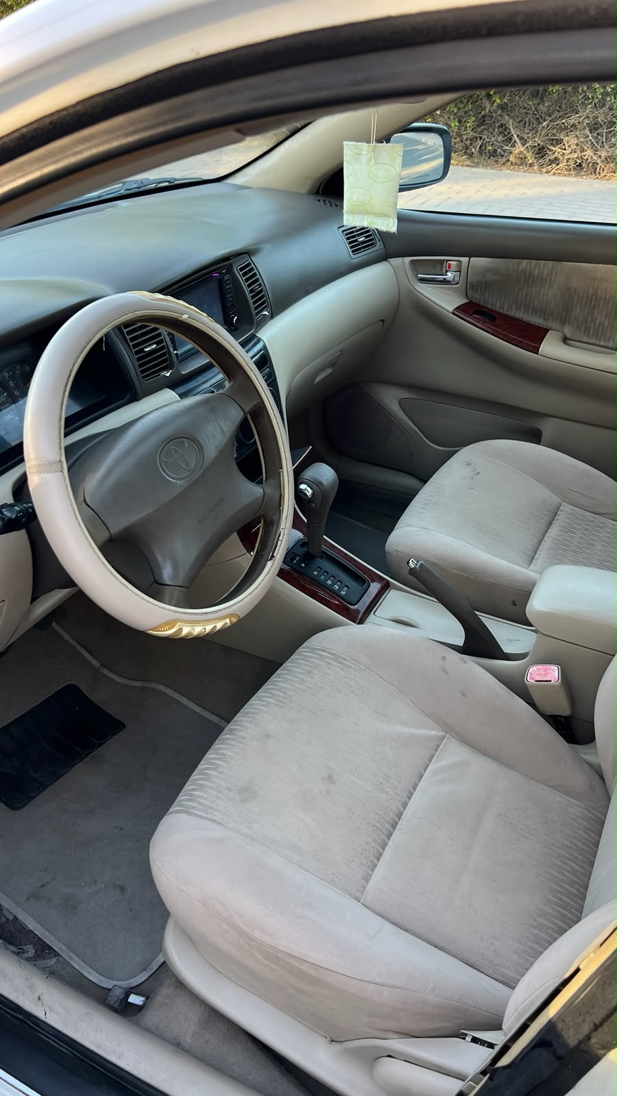 TOYOTA COROLLA 2005 • SEDAN